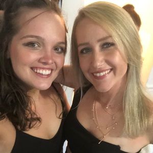 Meet your Posher, Rebecca